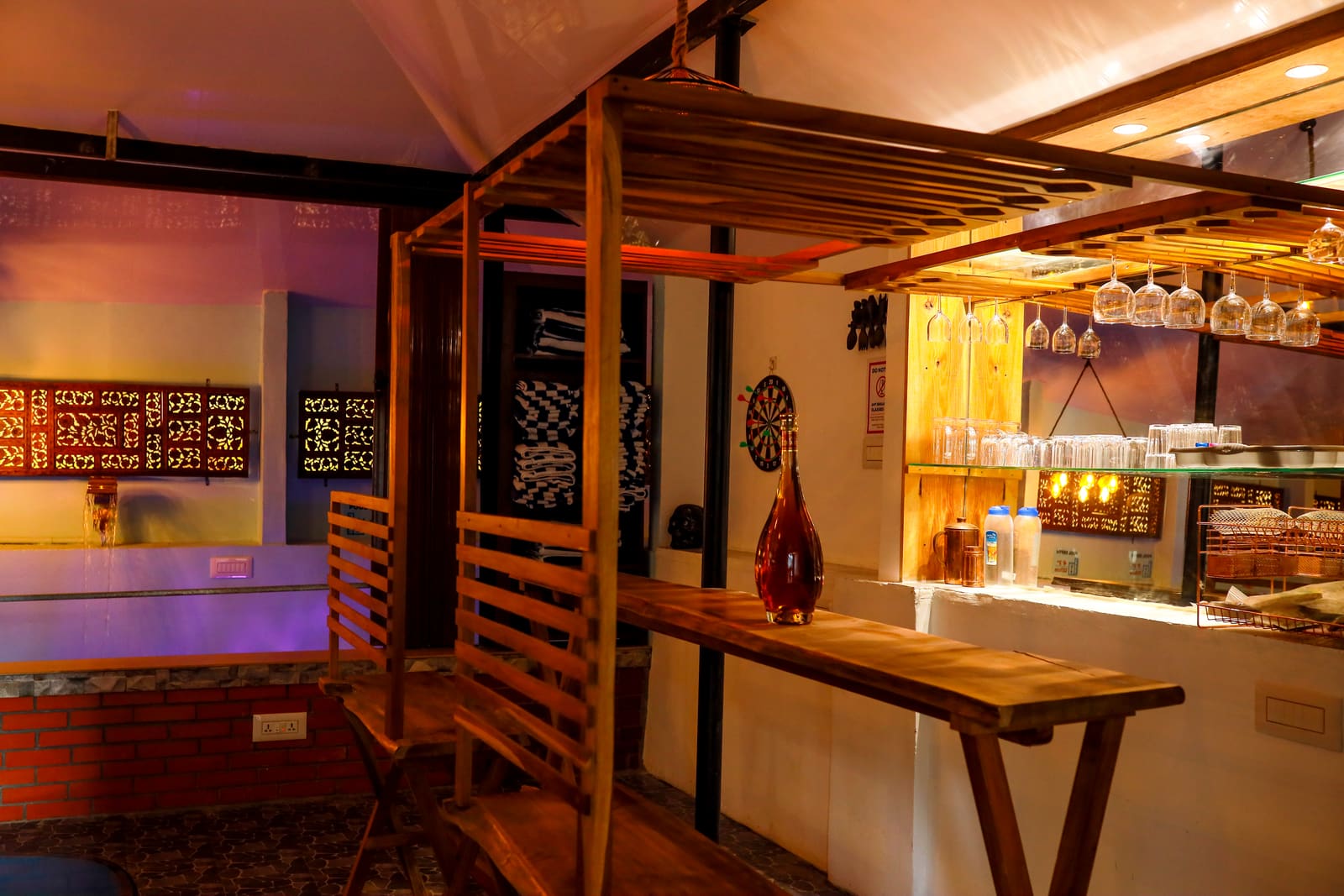 The self service bar